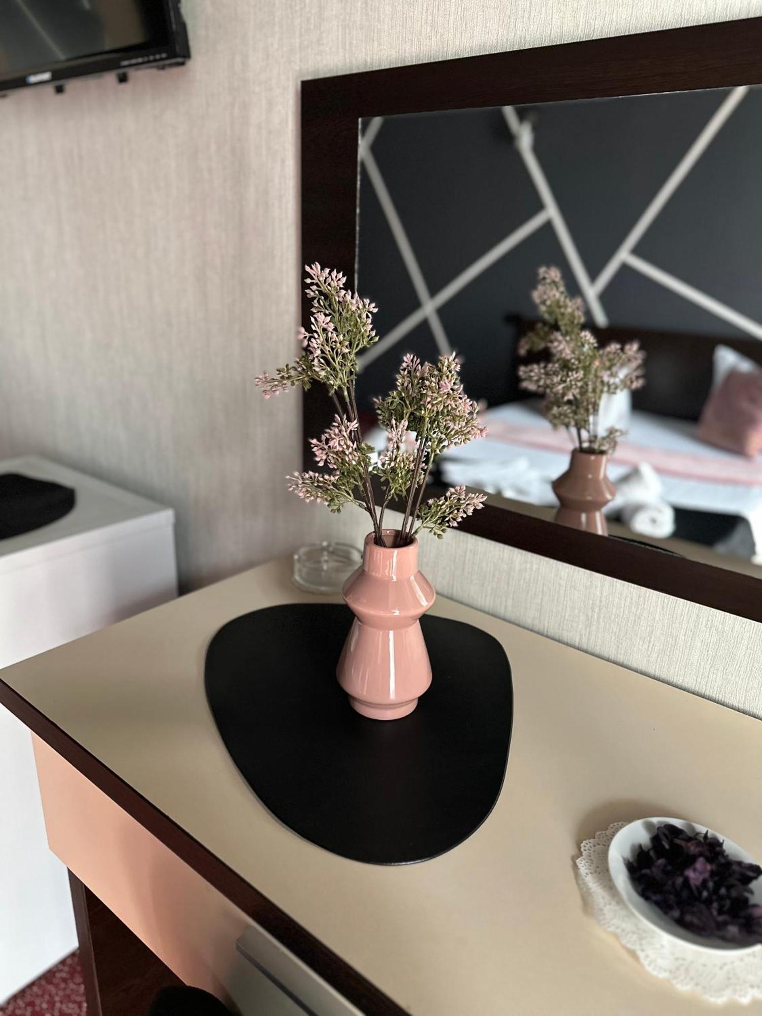 Hotel Sweet 那沃达利 外观 照片