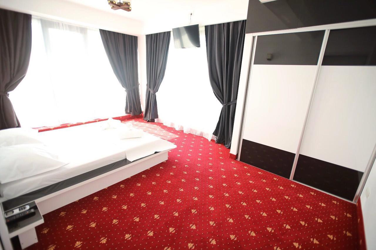 Hotel Sweet 那沃达利 外观 照片
