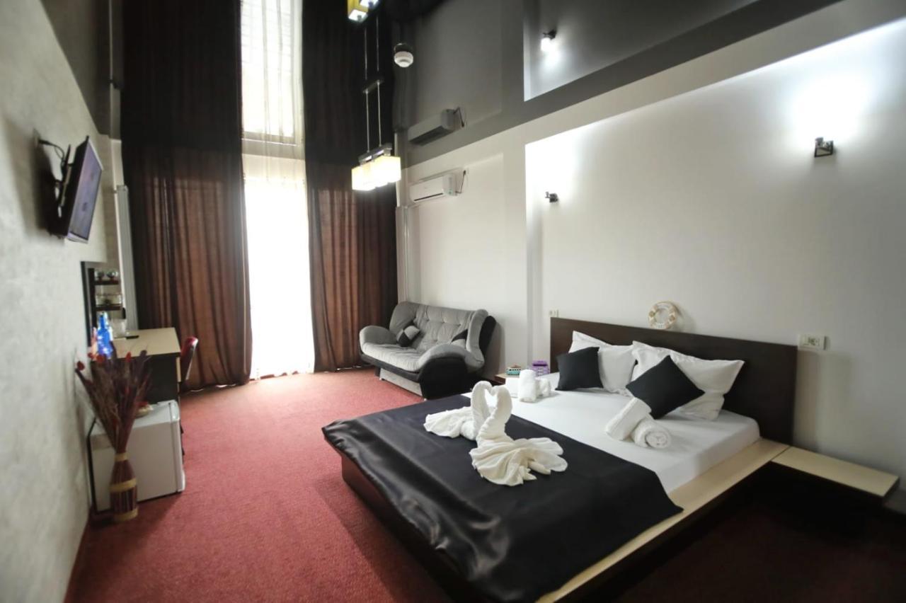 Hotel Sweet 那沃达利 外观 照片