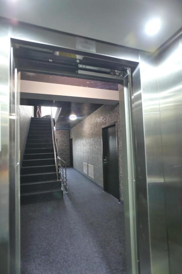 Hotel Sweet 那沃达利 外观 照片